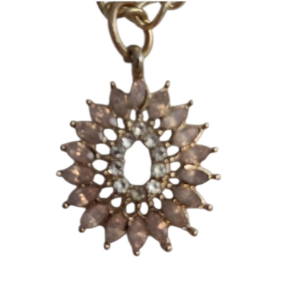Goldtone Pendant Necklace Pink Stones